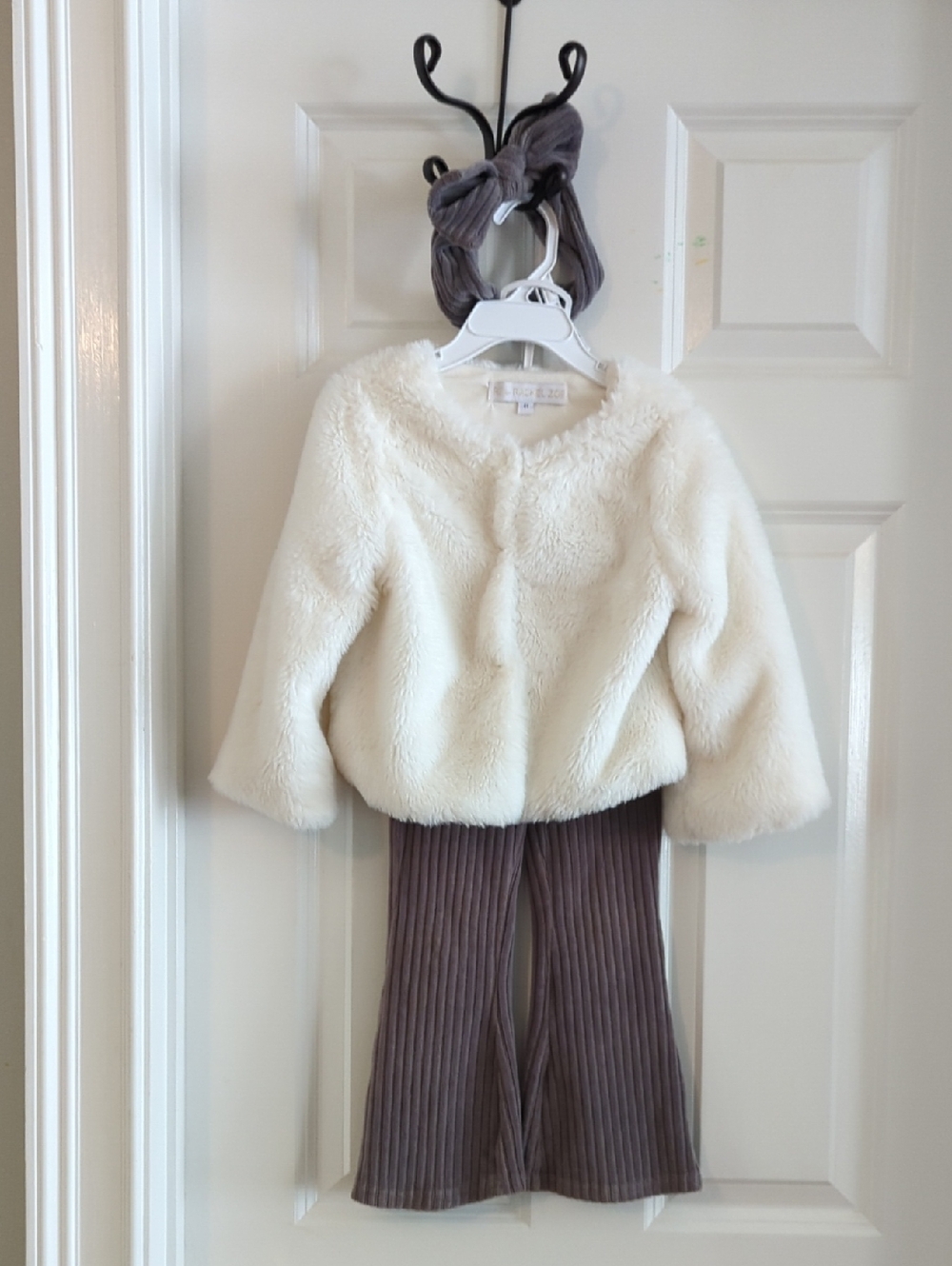 4T Rachel Zoe Cream Faux-Fur Girls Jacket with matching Pants n Headband